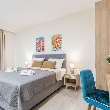Gallery Art Apartment Ханья Экстерьер фото